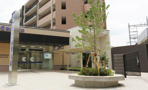 京都六三館　エントランス